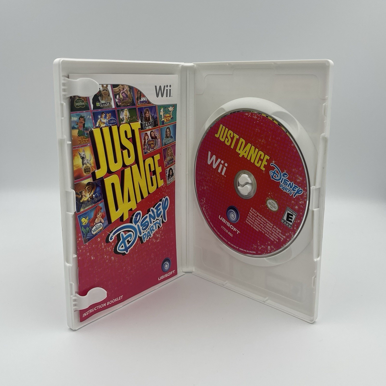 Just Dance: Disney Party (Nintendo Wii, 2012) CIB Complete – Tested & Working