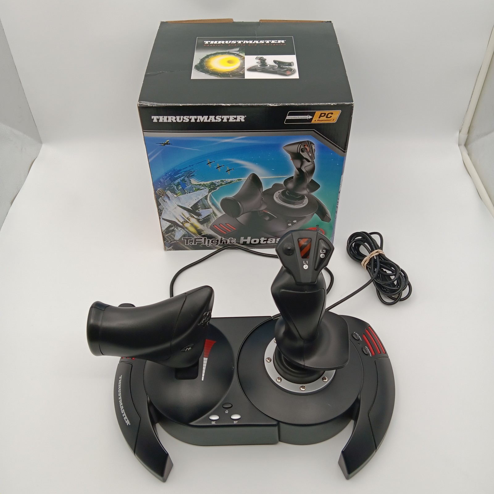 Thrustmaster T-flight Hotas X Flight Stick Flight Simulator Compatible PC & PS3