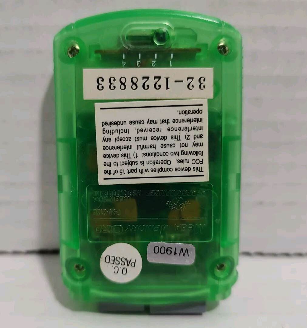 Sega Dreamcast Astropad Controller Green by Performance And Memory Card