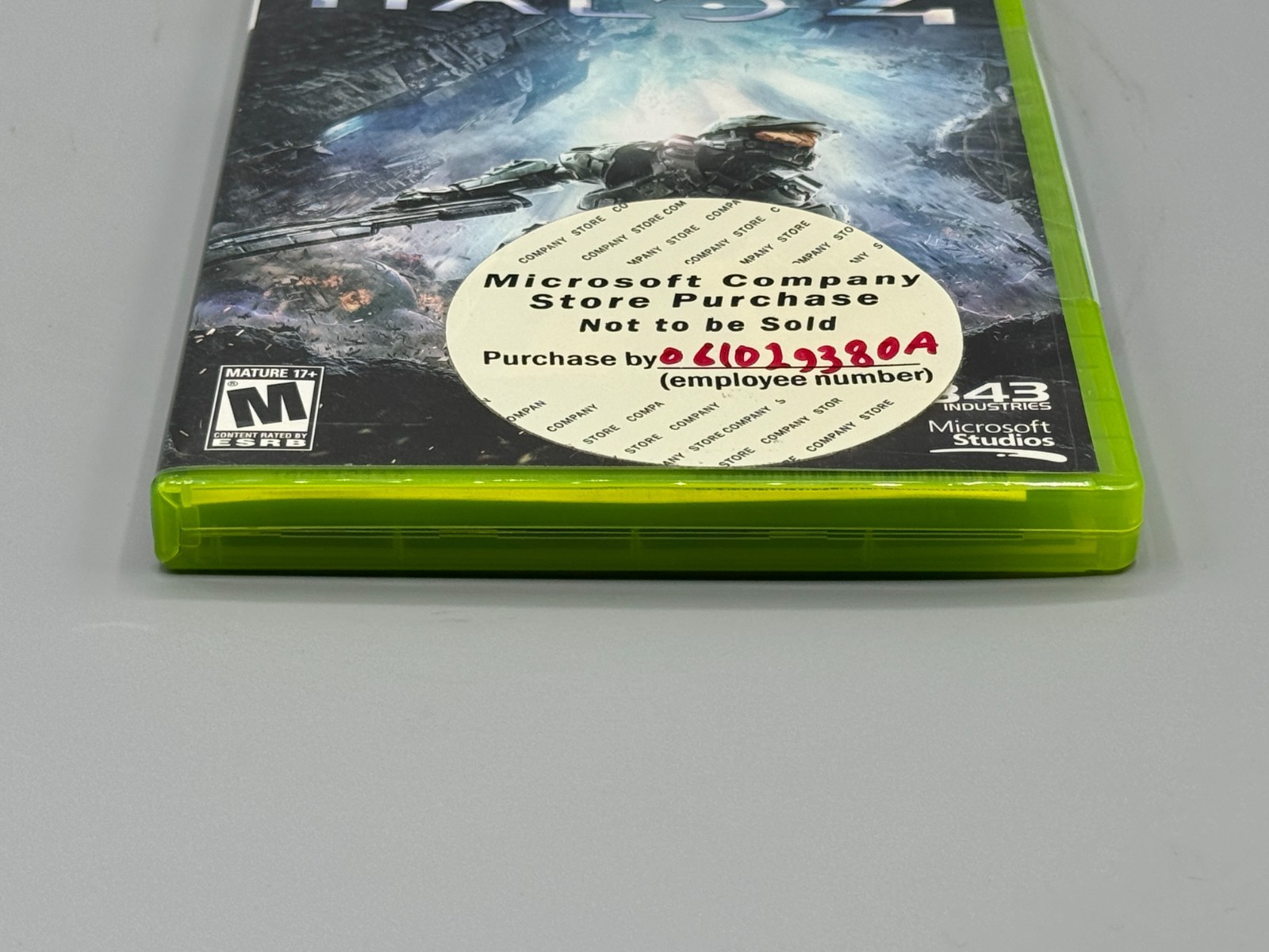 Halo 4 Microsoft Xbox 360 Employee Store Sticker Sealed New Authentic