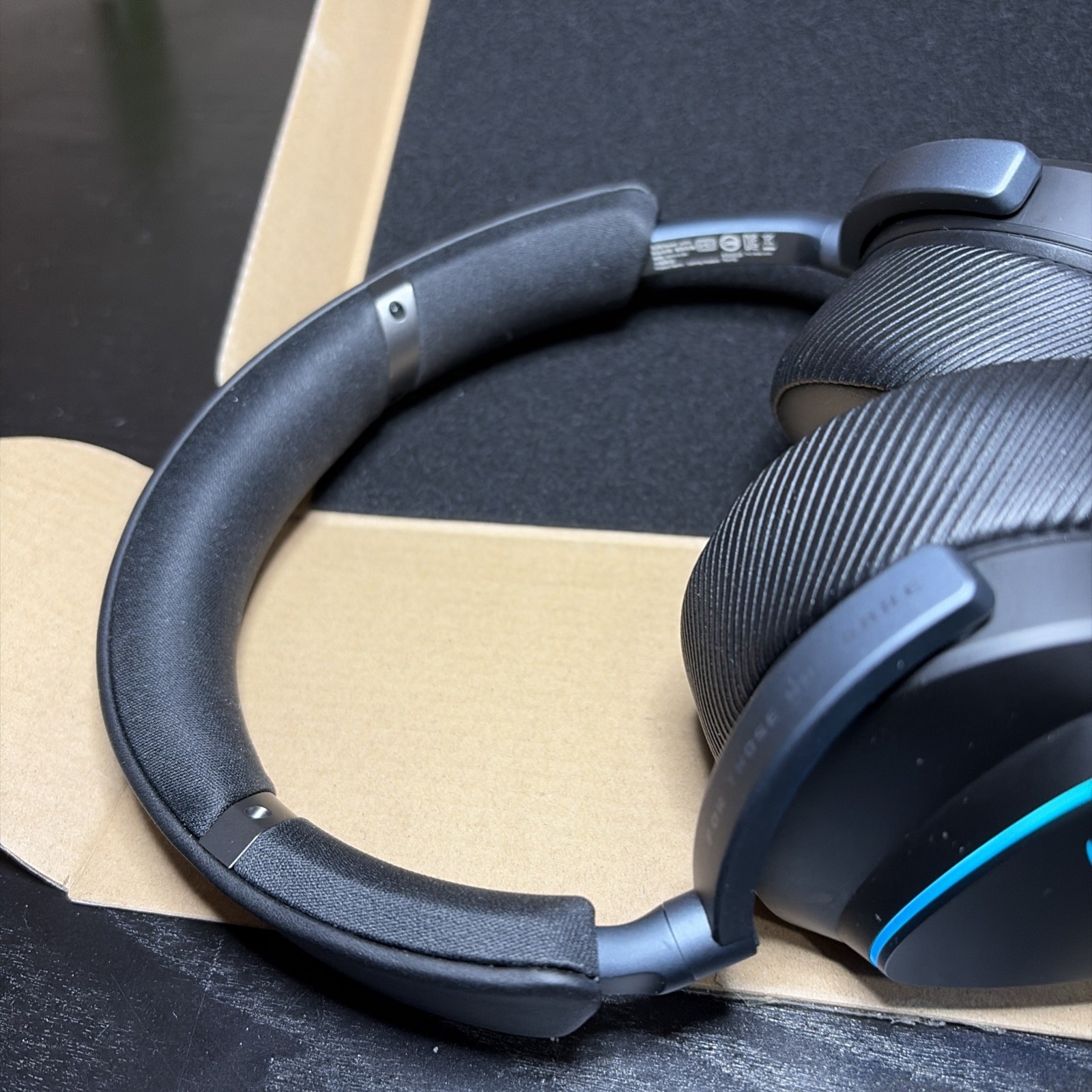 ASUS ROG Delta II Wireless Gaming Headset with Mic Tri-Mode (BT, 2.4G, 3.5mm)