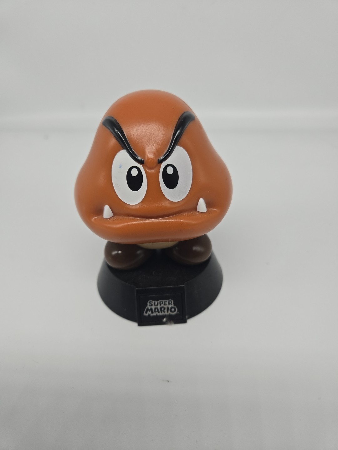 Paladone Icons Nintendo Super Mario Goomba Light #002 Works Lights Up