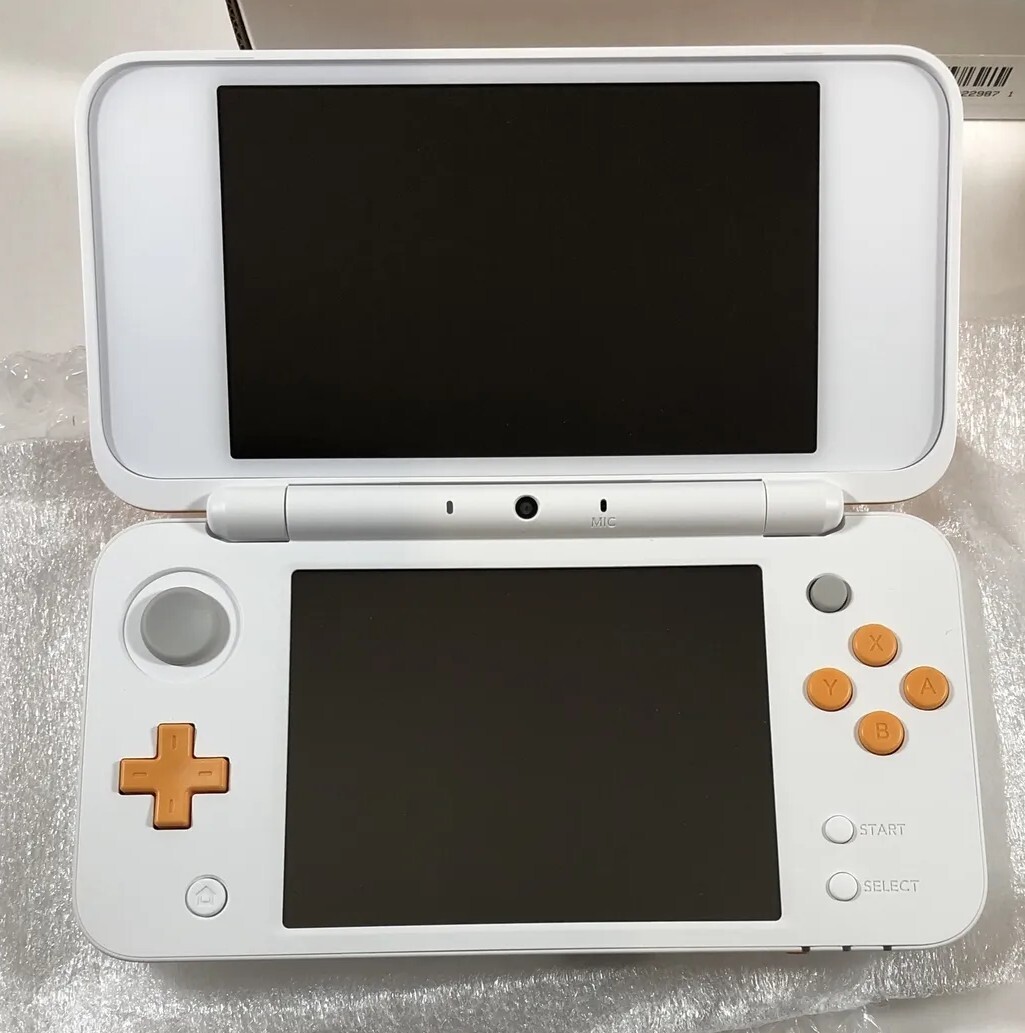 “New” Nintendo 2DS XL Orange/White Handheld System Console – Ships Today!