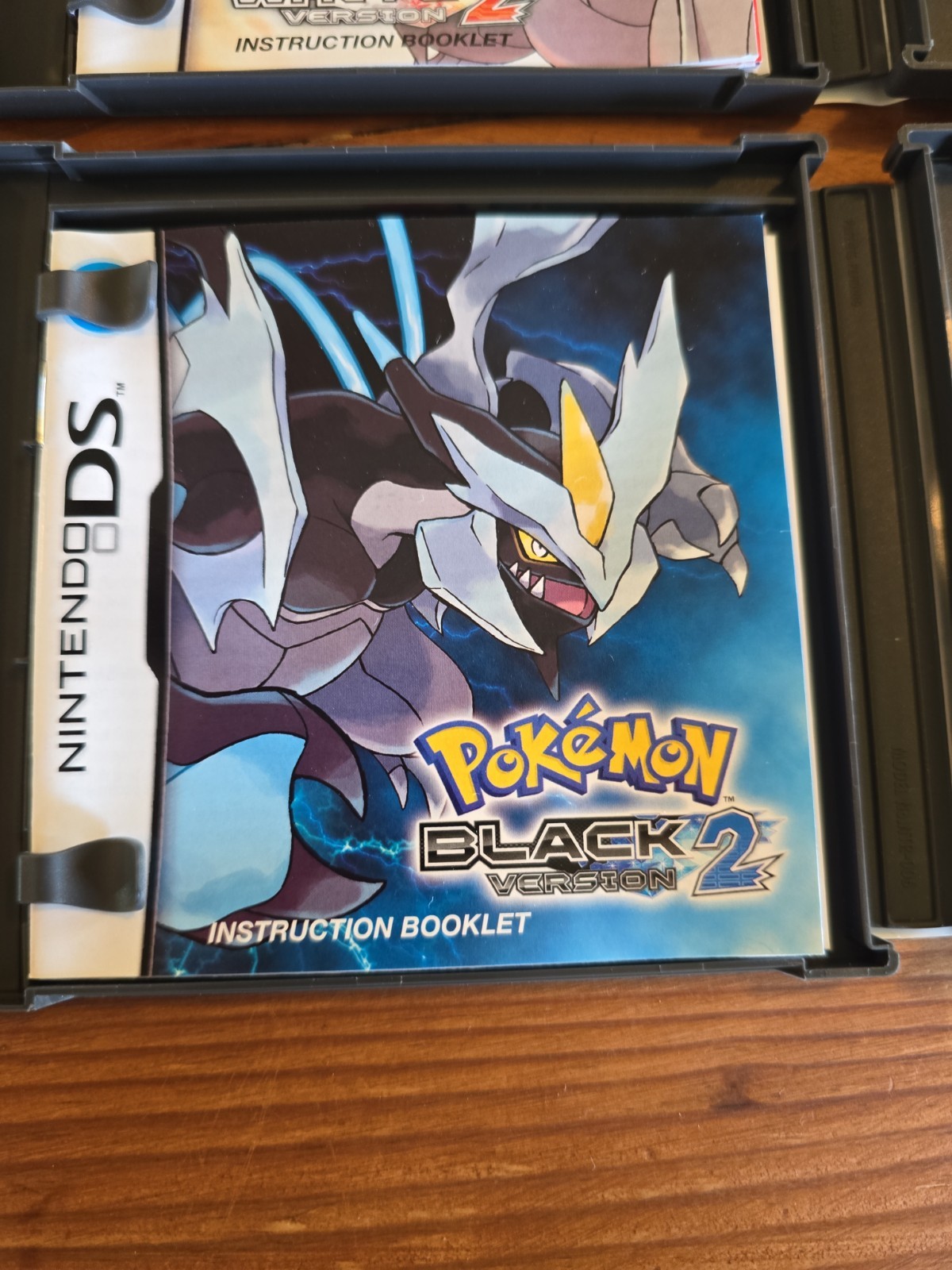 Pokemon Black 2 & White Version 2 CIB 100% Complete Nintendo Authentic Genuine