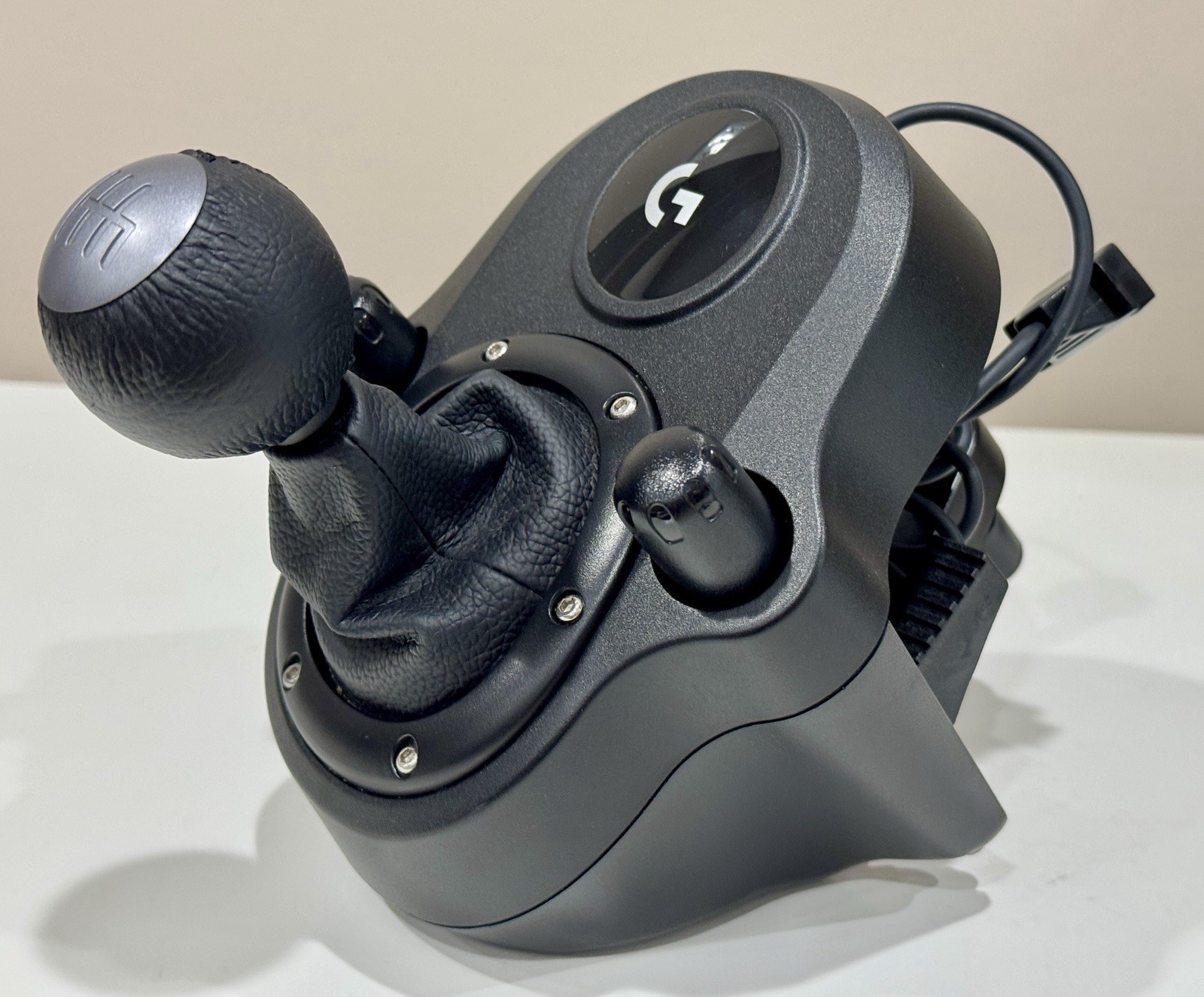 Logitech – G920 Driving Force Racing Wheel, Shifter, and Pedals for Xbox & PC