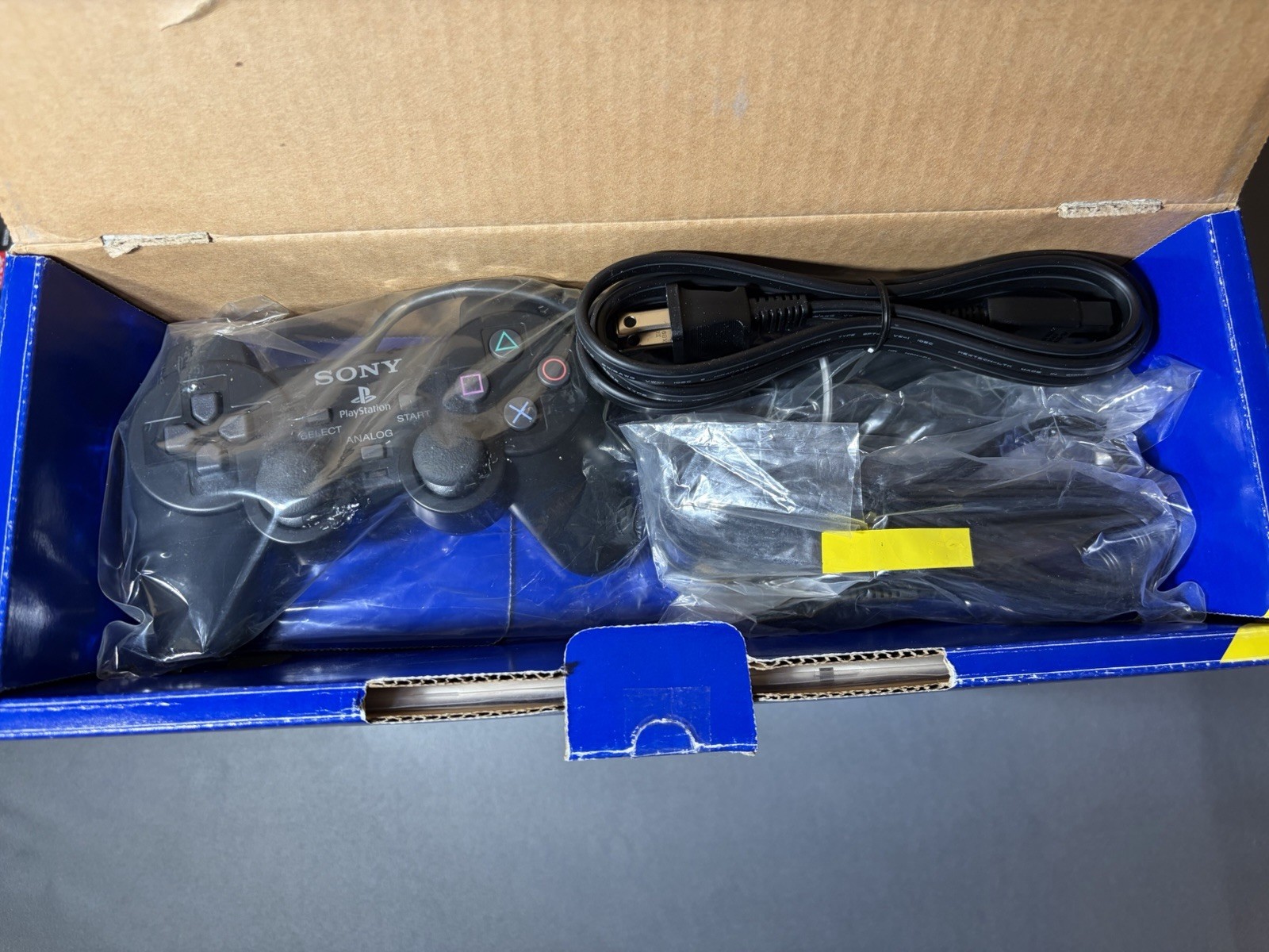Open Box – Sony PlayStation 2 PS2 Black Game System SCPH-50001 Complete