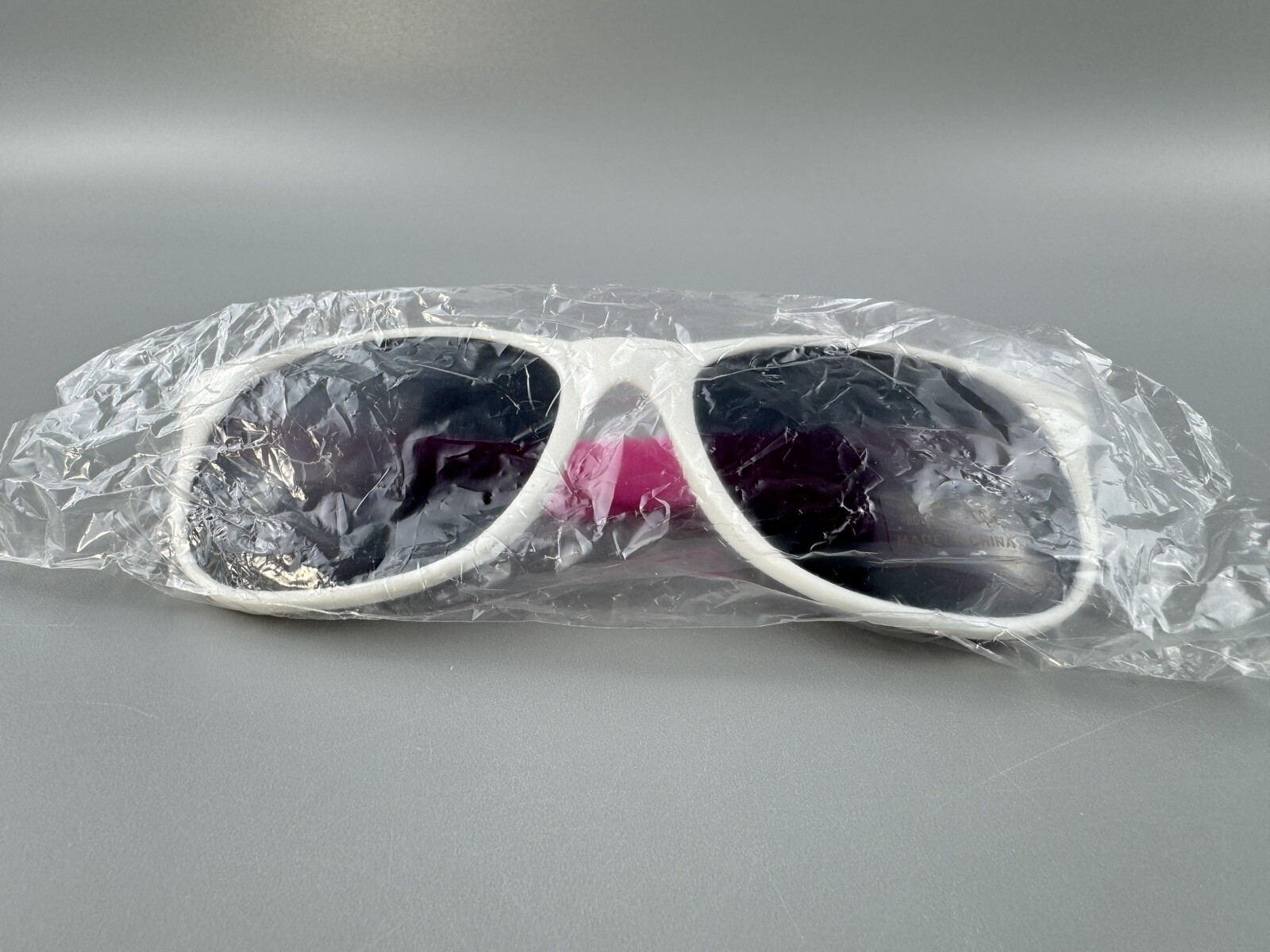 Princess Peach Pink White Sunglasses Nintendo Switch Promotional Promo Swag Rare