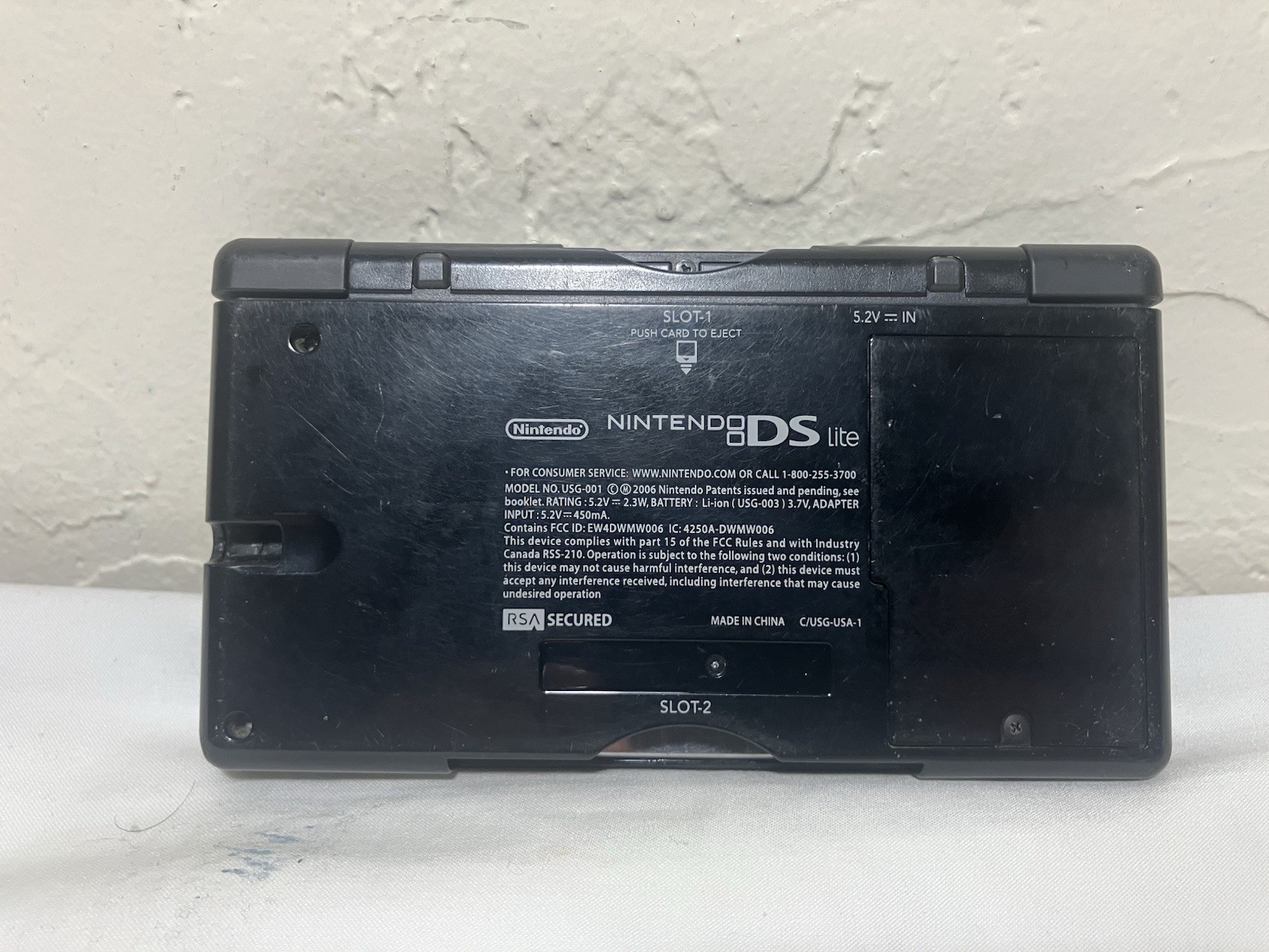 Nintendo DS Lite Black Bundle, 10 Games, 7 DS, 3 GBA, Mario, TMNT, Charger, Case