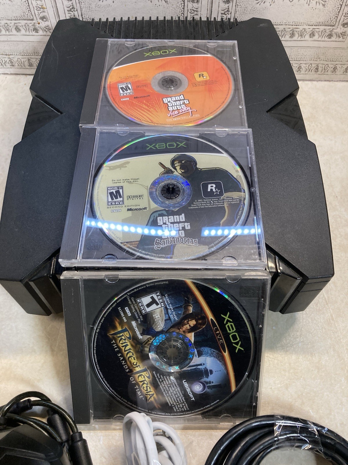 Microsoft Xbox Launch Edition 8GB Home Console – Black Tested And Working