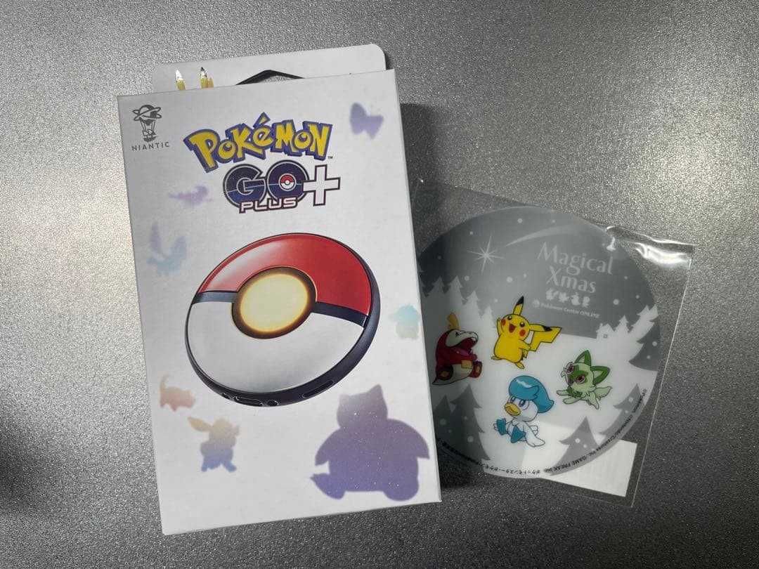 [New and unused] pokemon GO Plus + PMC-004 with bonus