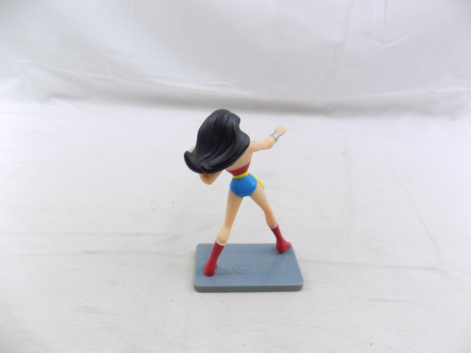 Like New Figz Justice League Wonder Woman Series 2 Figure