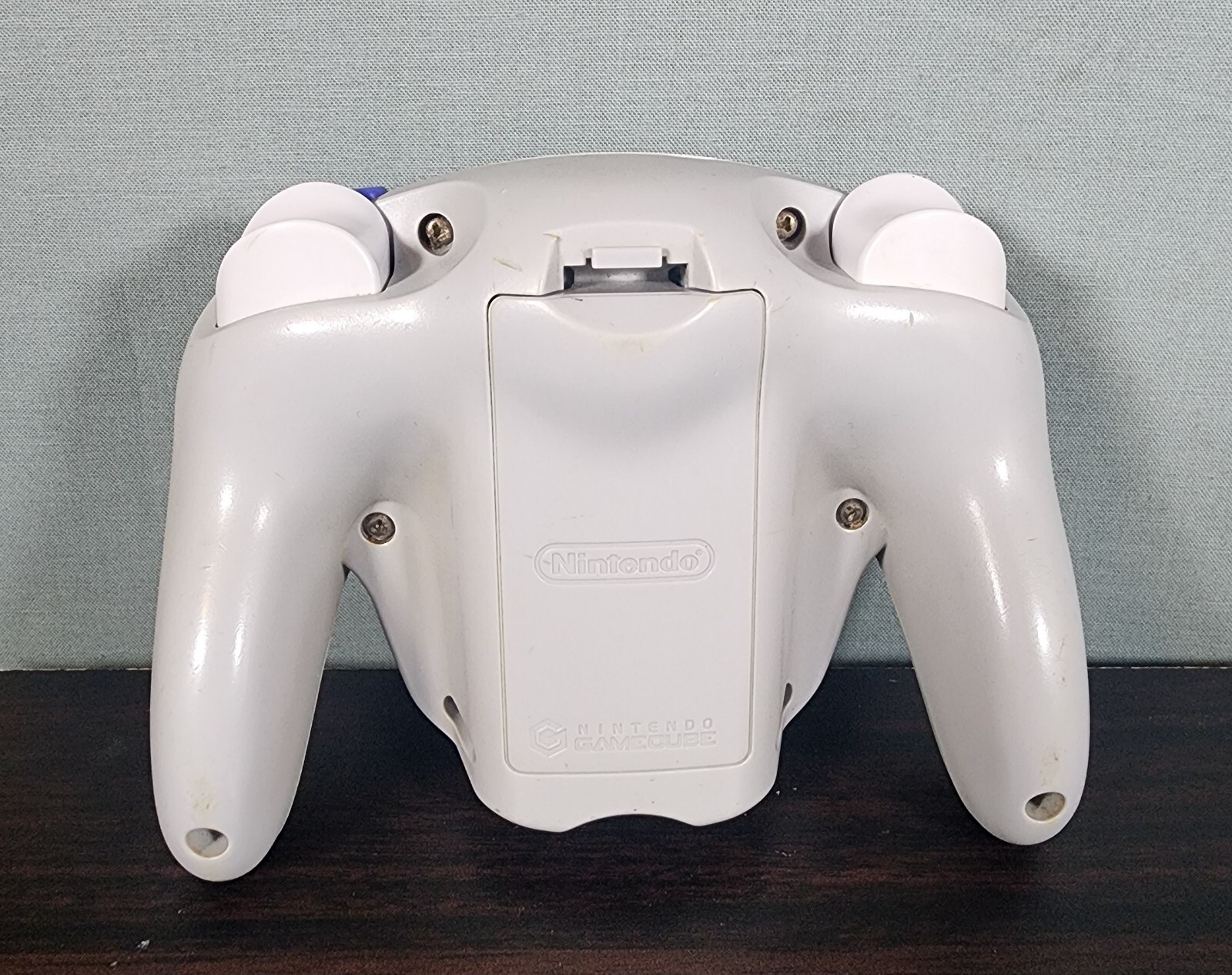 OEM Nintendo GameCube Wavebird Platinum Controller Only NO Receiver – Turns On