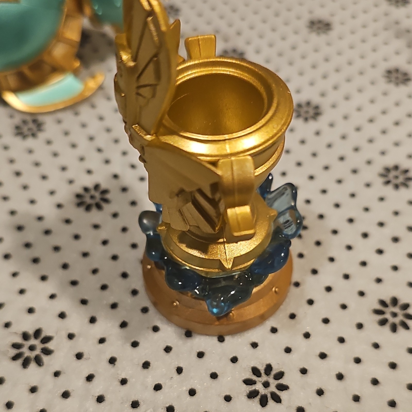 Activision Skylanders SuperChargers Gill Grunt Vehicle Figure Metallic Gold