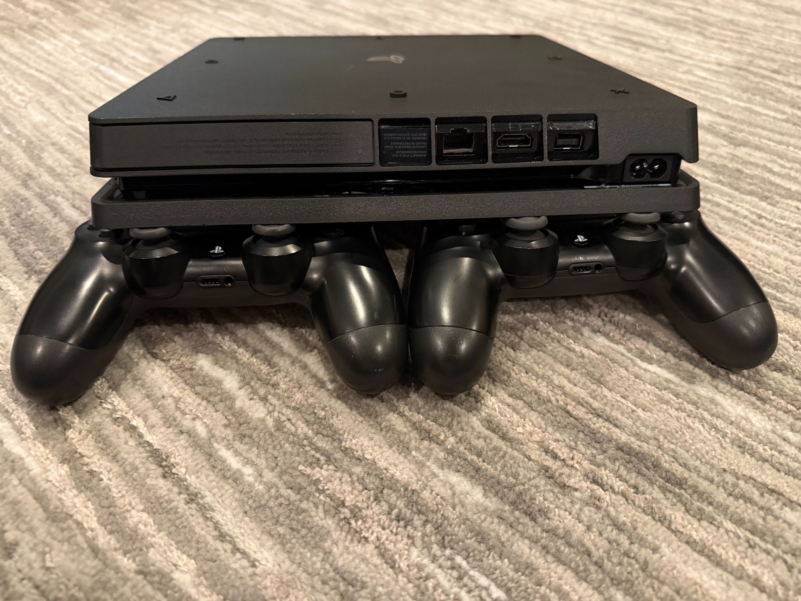 PlayStation 4 500GB + Cords + 6 Games + 3 Controllers. TESTED & WORKING