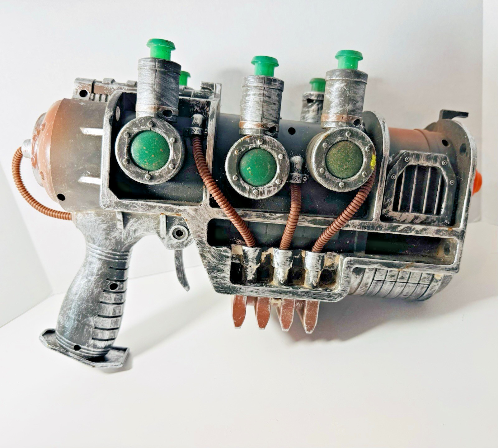 Fallout Plasma Pistol Replica Lights Sounds Life Size Cosplay PLEASE READ