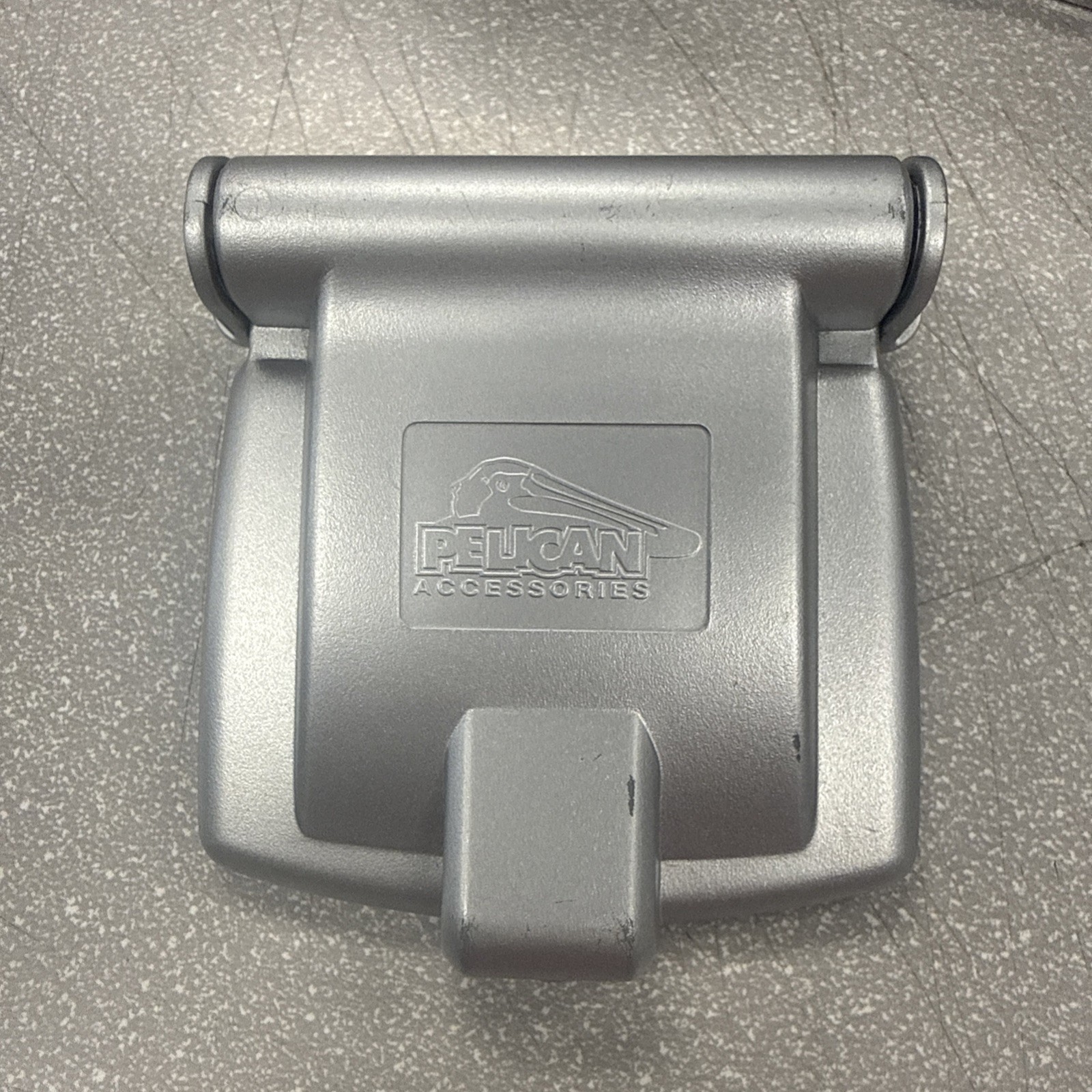Pelican PL-756 Silver Clip-On Light for Handheld Game Console