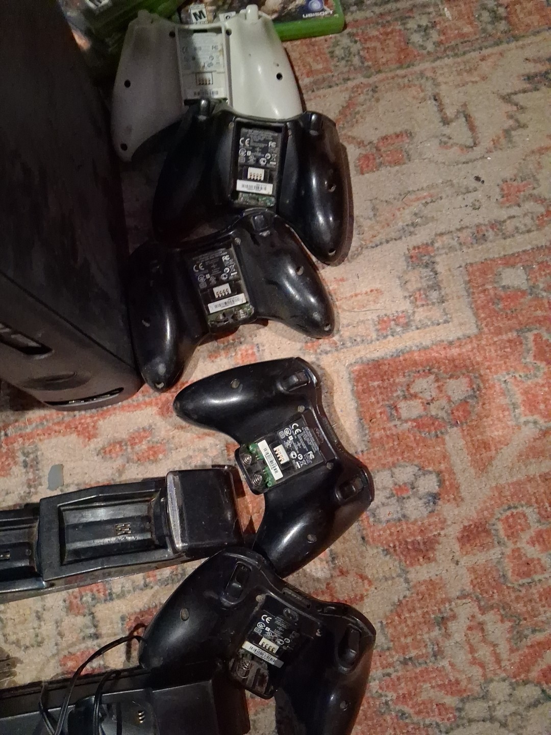 Lot Of Xboxes And Games Not Sure If They All Work But 1 Does Use For Parts