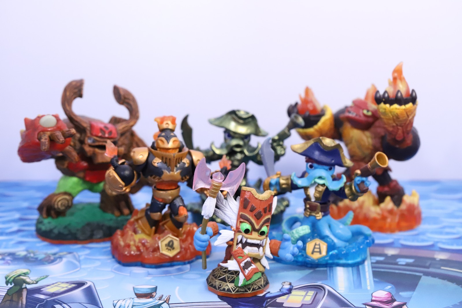 Activision Skylanders Giants and Regular Series 1 and 2 – Lot of 6 Figures