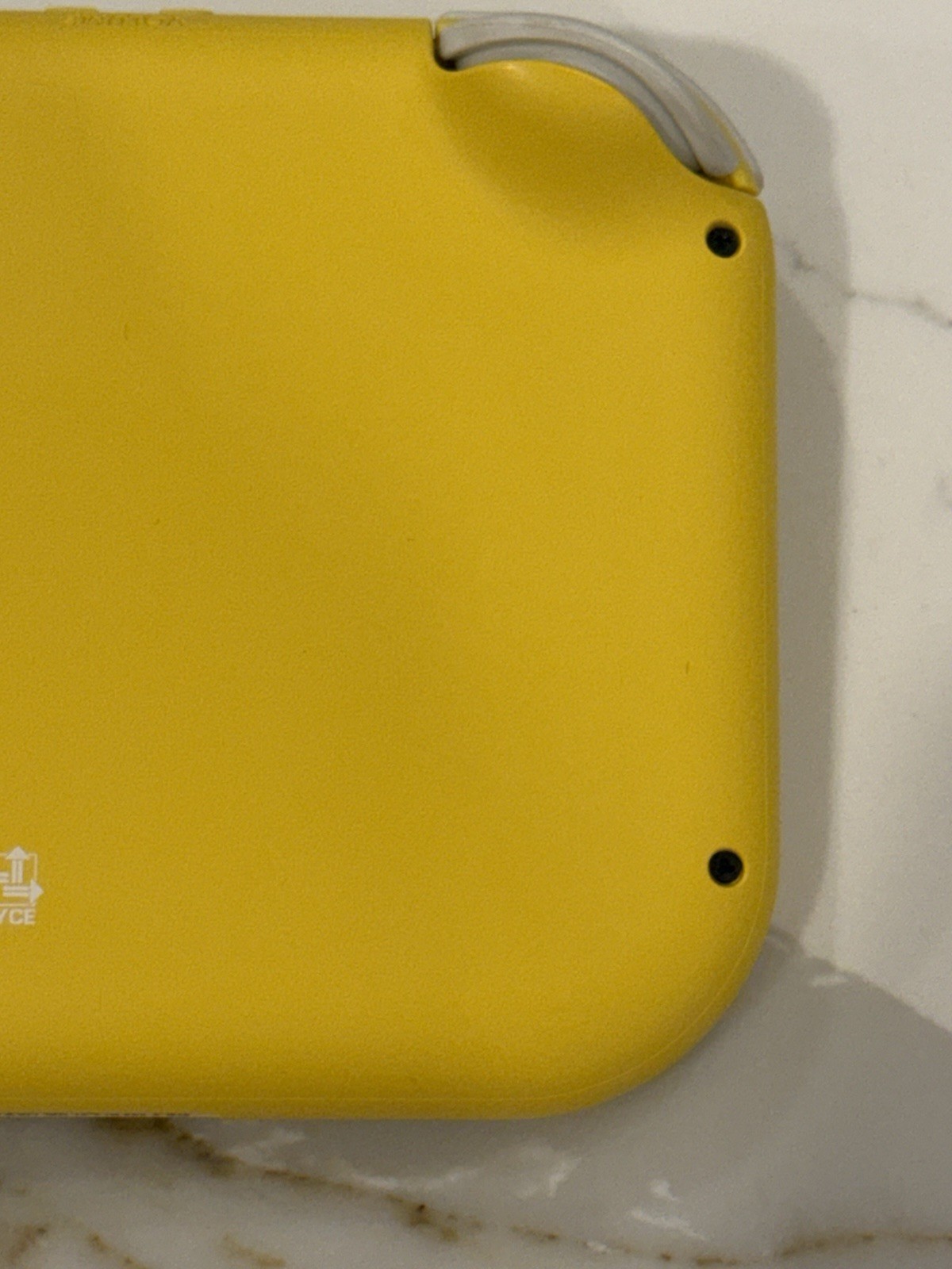 Nintendo Switch Lite Console YELLOW HDH-001 Handheld Video Game System