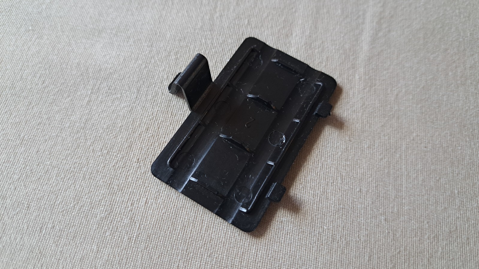 Replacement Battery Door Cover for Guitar Hero Kramer Striker PS2 95119.805 OEM