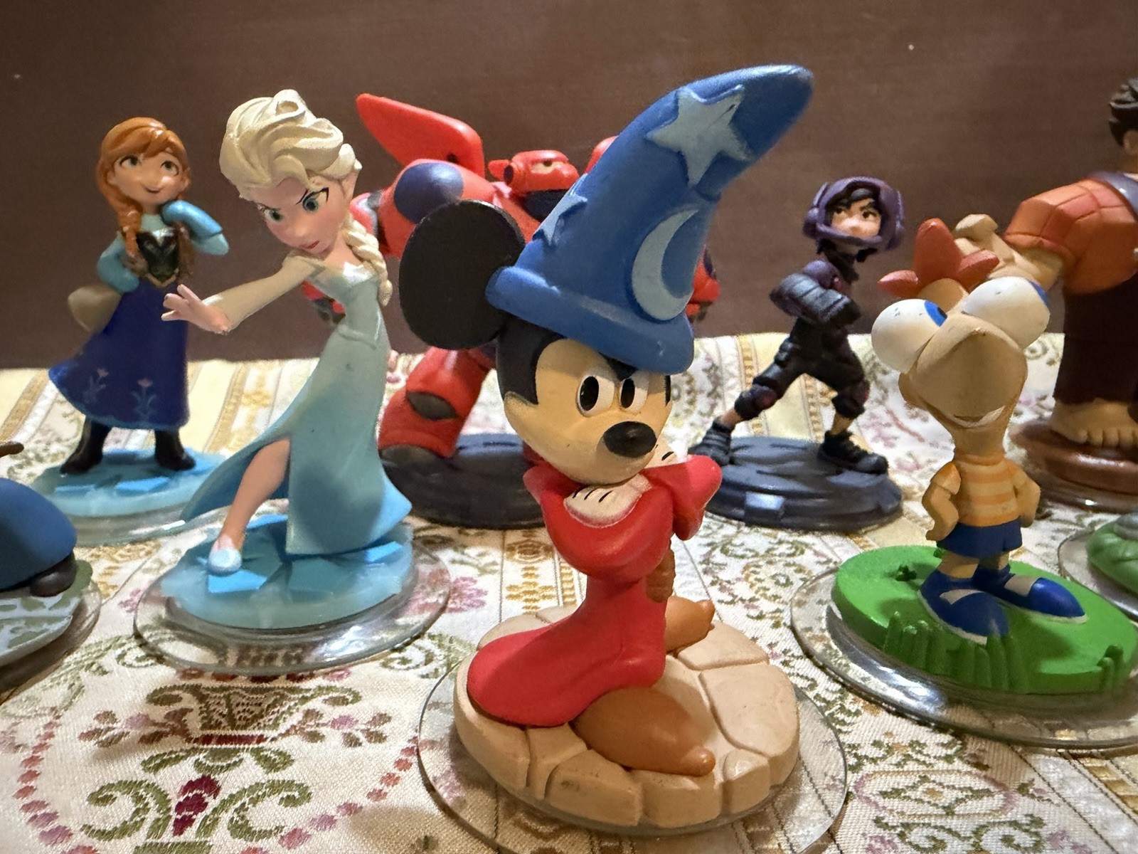 Disney Infinity Phineas Agent P Sorcerer Mickey Elsa Anna Merida Big Hero 6 LOT