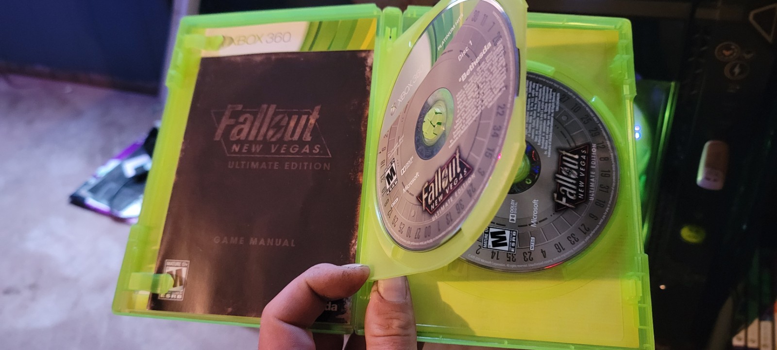 Xbox 360 Fallout New Vegas Ultimate Edition CIB Platinum Hits Variant