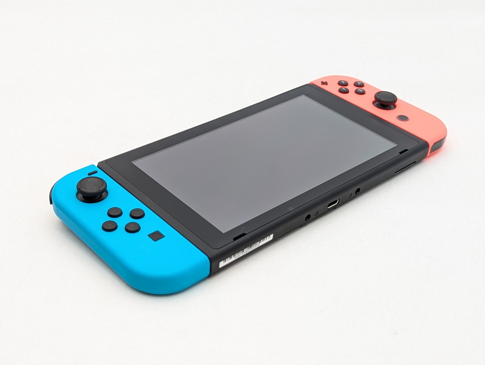 Nintendo Switch 32GB w/ Joycon & Docking Station (HAC-001) | Missing Codes