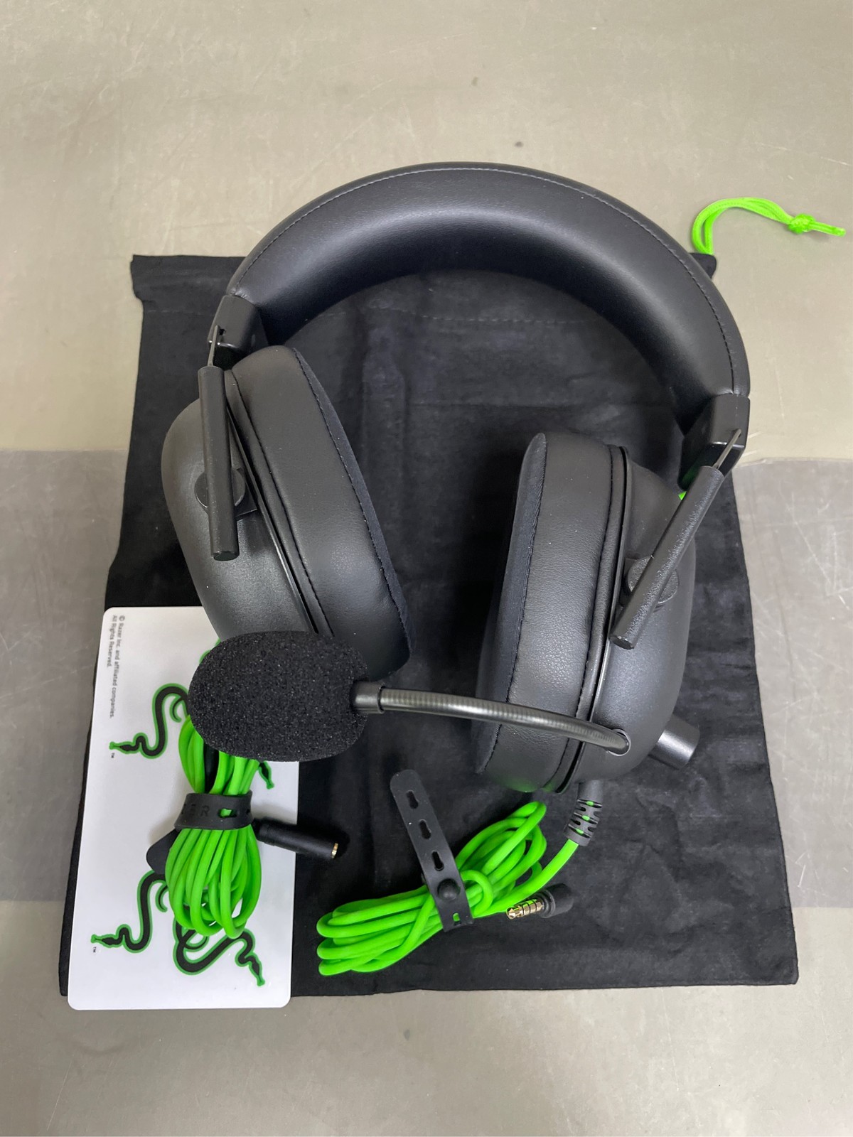 BlackShark V2 X Headset Razer TriForce 50mm Drivers Standard breathable memory 8