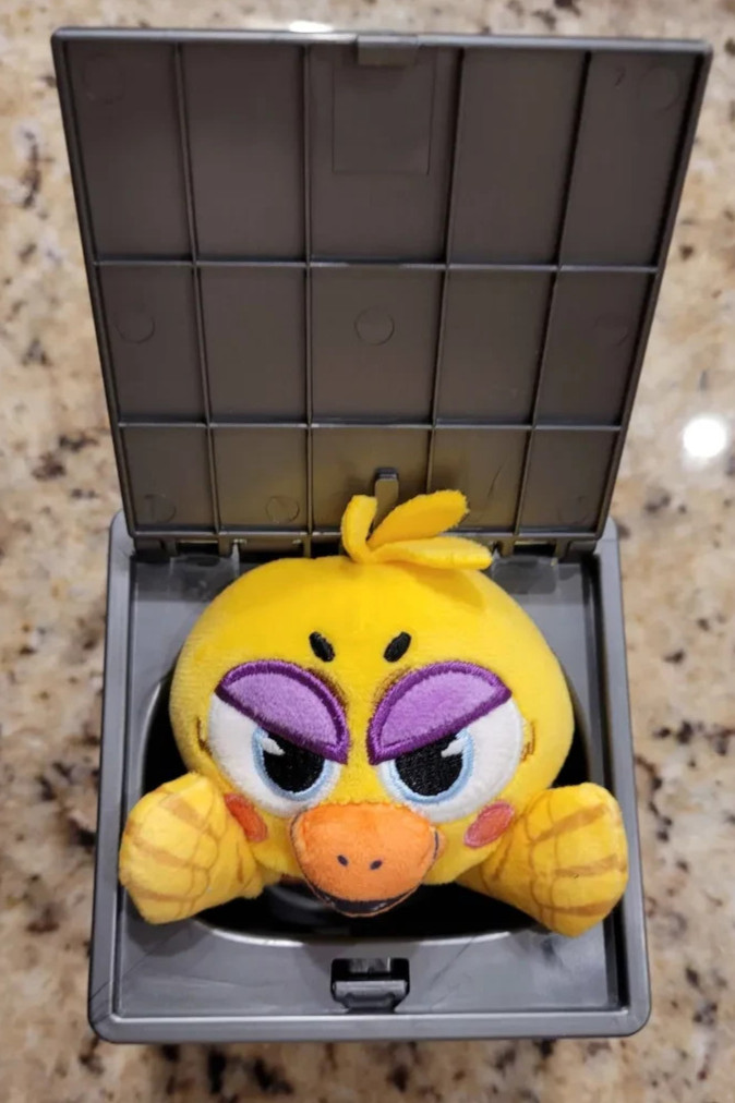 FNAF Five Nights At Freddy’s 2 Jazwears Toy Chica Jumpscare Plush