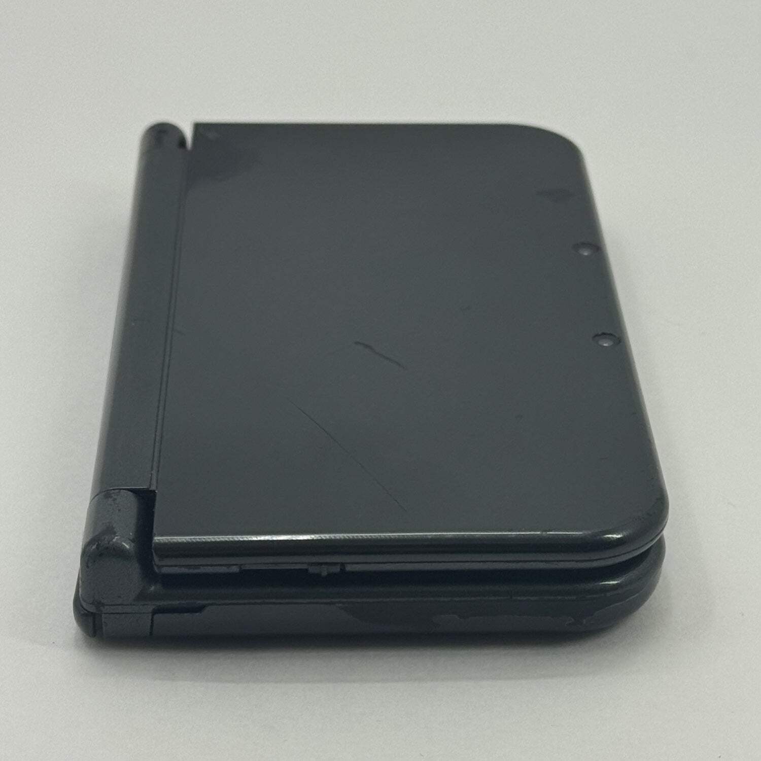 New Nintendo 3DS XL Handheld Game Console Only RED-001 Black