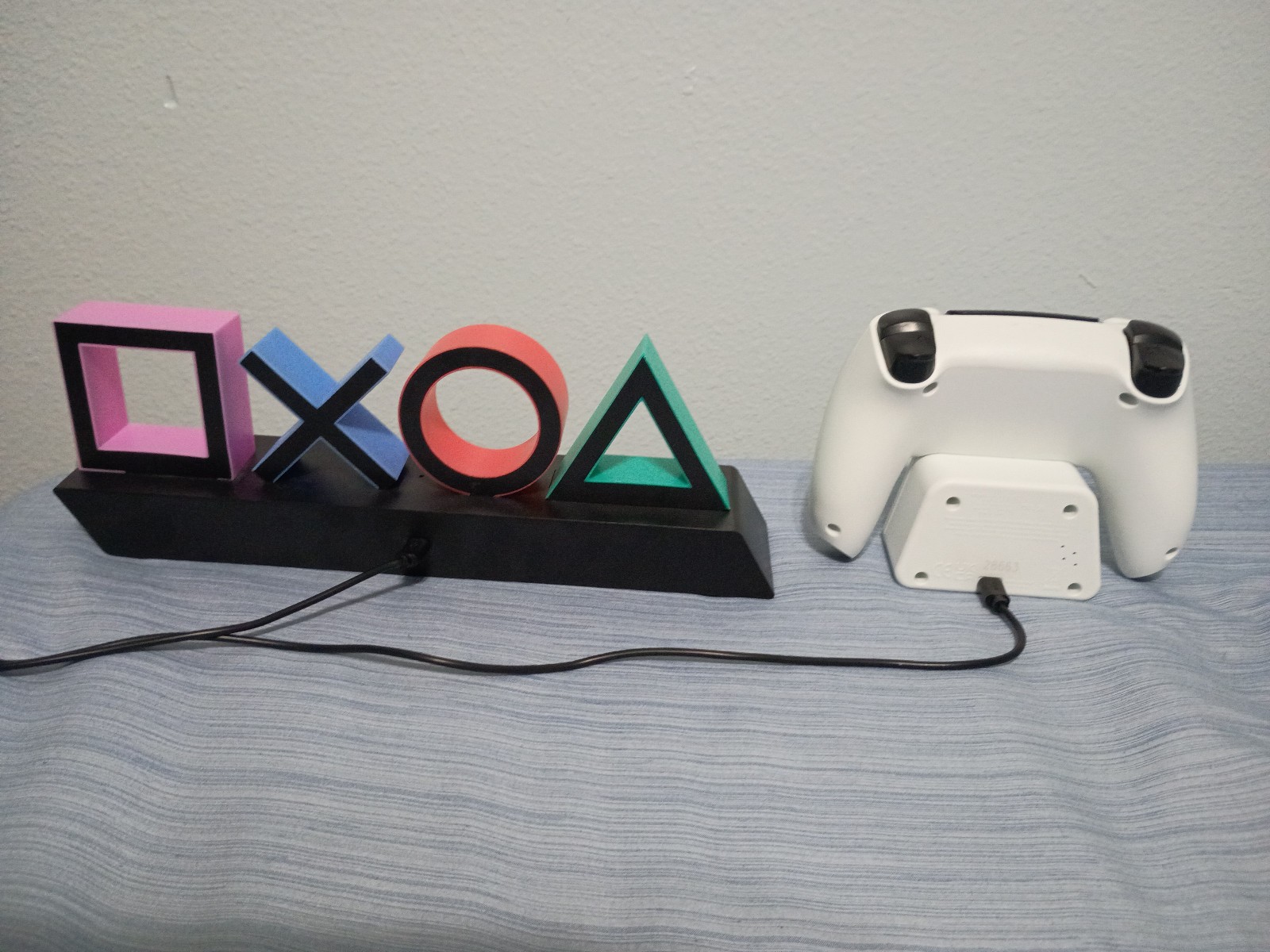 Paladone PlayStation Icon Light + Paladone Controller Alarm Clock