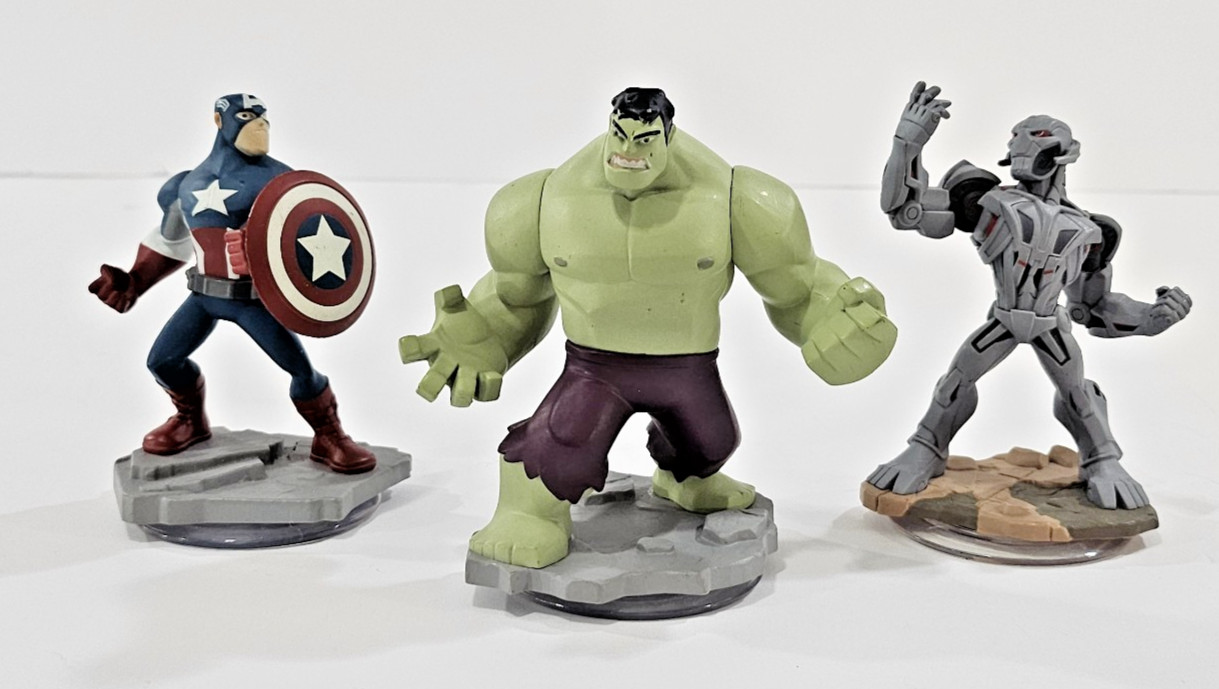 3x Set Disney Infinity Marvel Figures Bundle Hulk Captain America Ultron 2.0 3.0