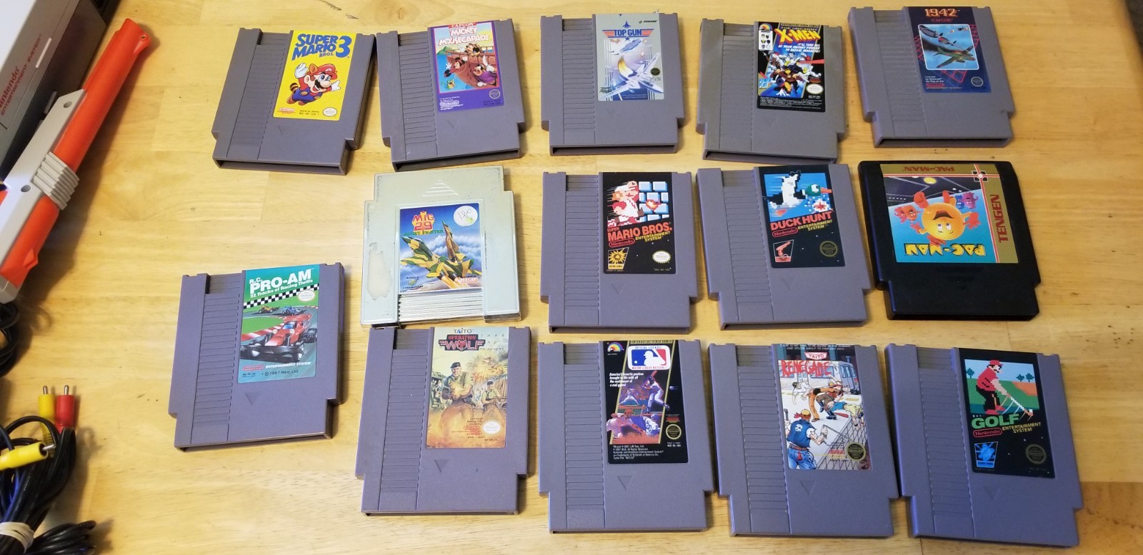 Original Nintendo NES Console Controllers, Zapper, 14 games, New 72 pin, READ