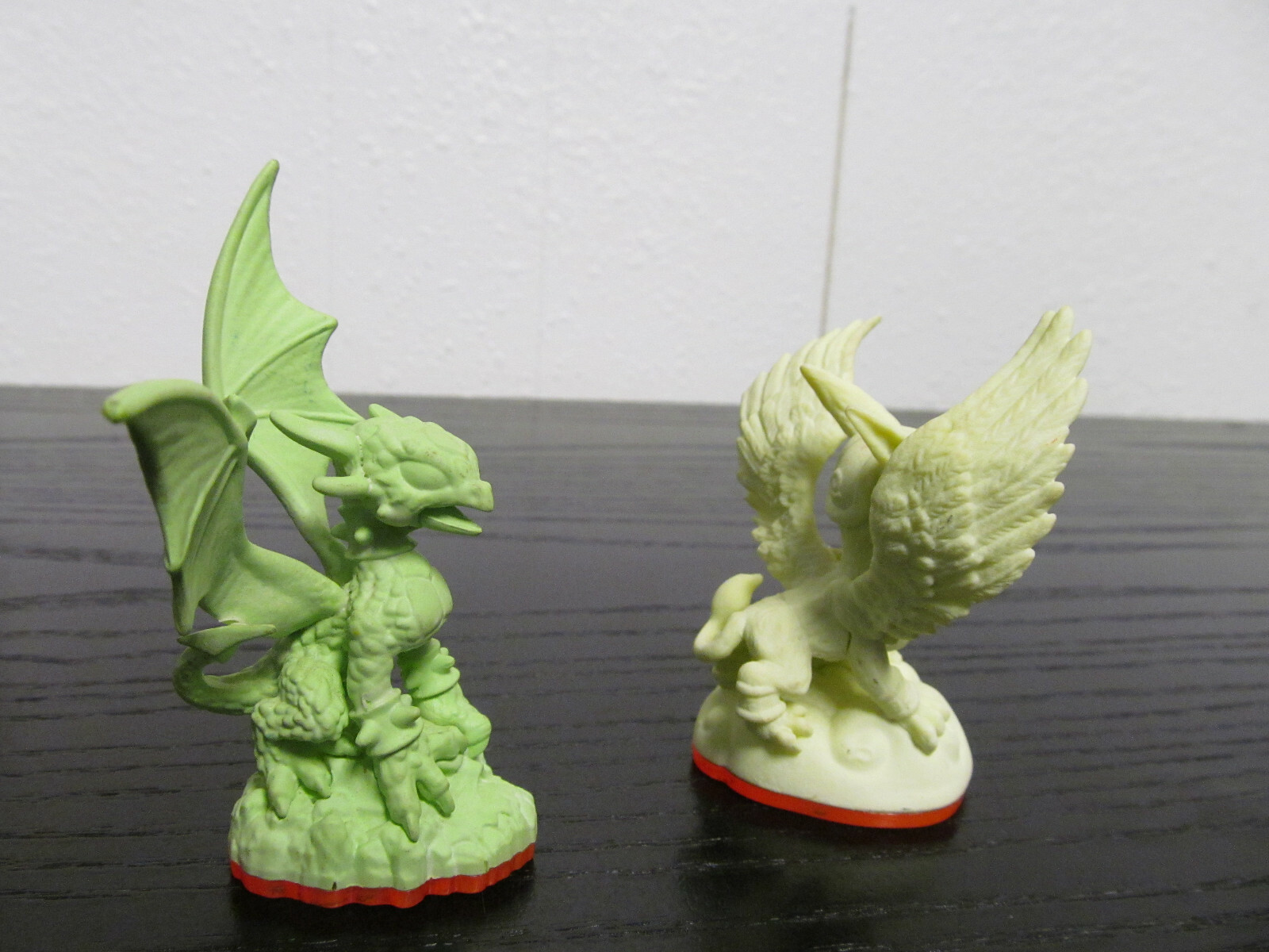 2012: Skylanders Giants ( Glow In Dark ) Sonic Boom & Cynder FIGURE ( Lot Of 2 )