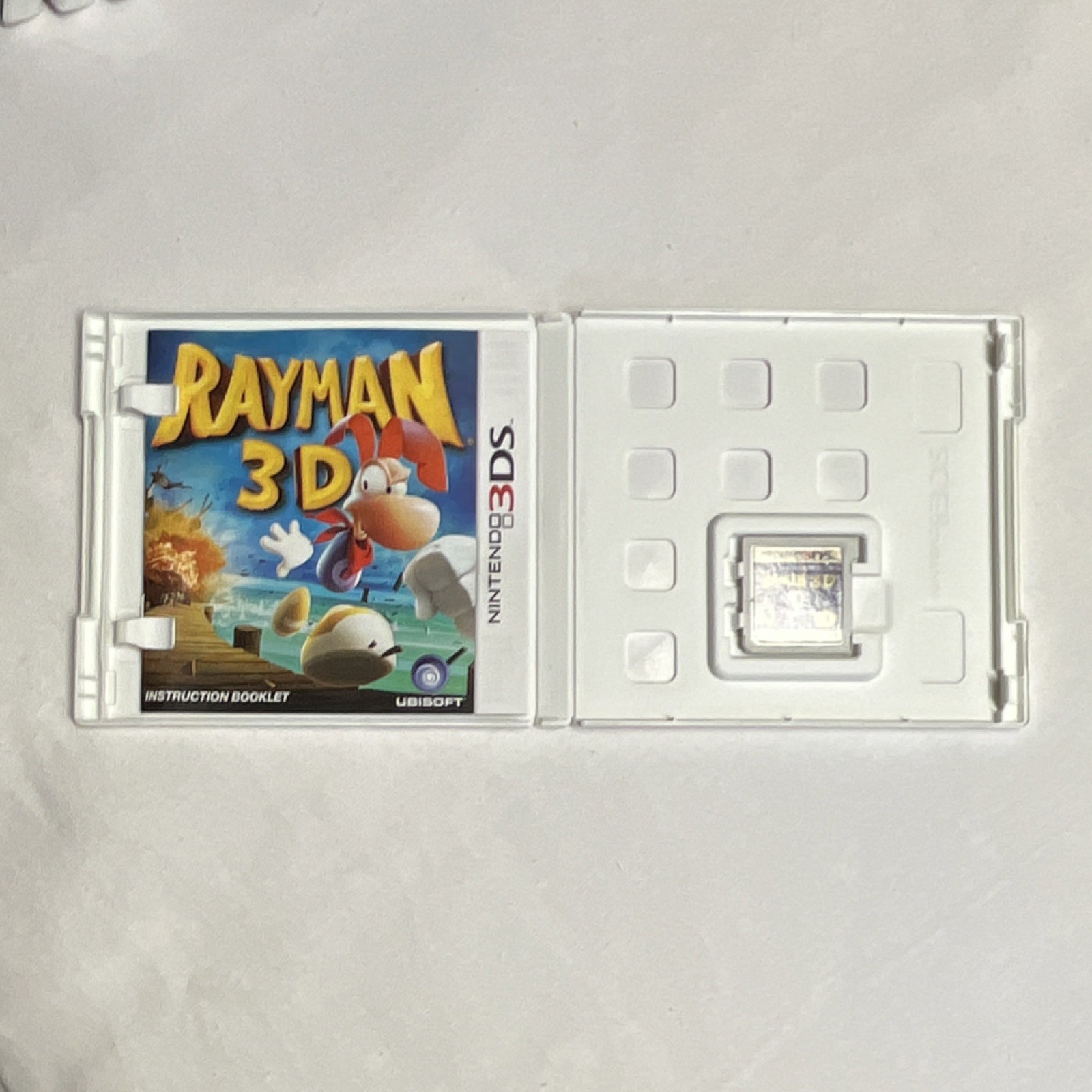Rayman 3D Nintendo 3DS 2011 Ubisoft with Case, Manual,