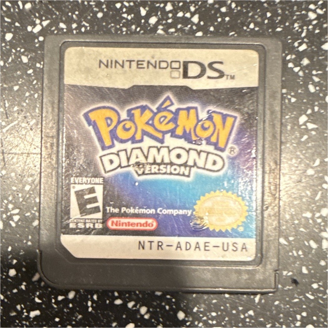Nintendo Pokémon Diamond Version Nintendo DS (authentic & working)