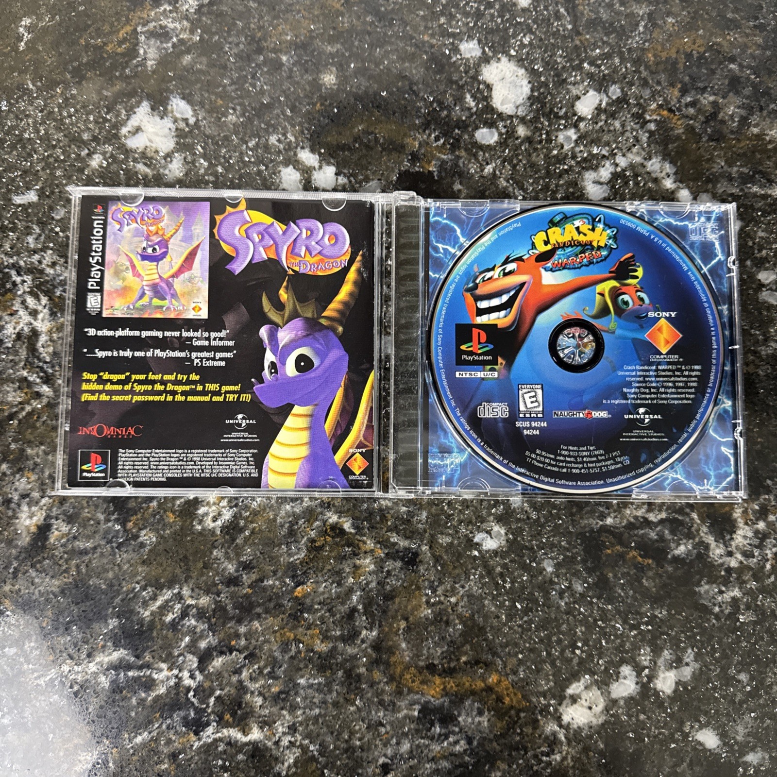Crash Bandicoot Warped (Sony PlayStation 1 PS1, 1998) Complete TESTED NICE!