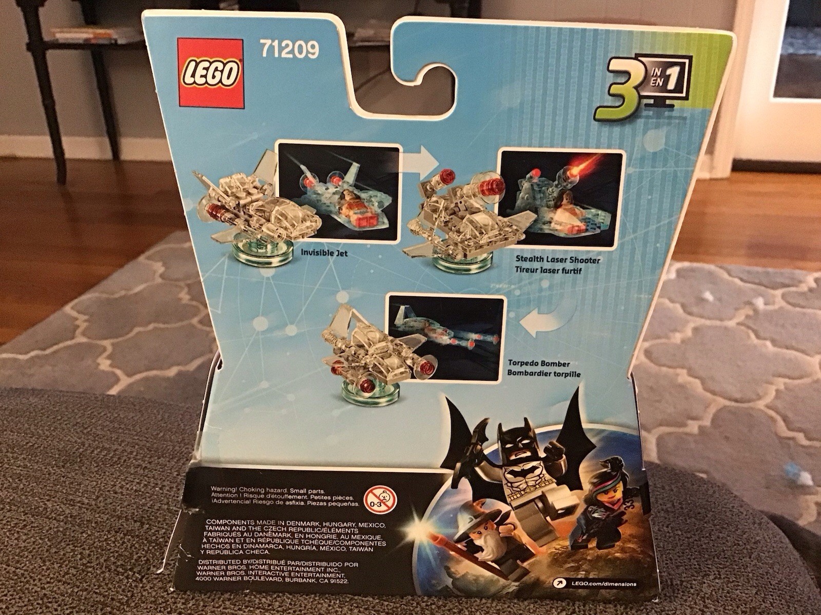 LEGO Dimensions DC Comics Wonder Woman And Invisible Jet 71209 Box And Booklet