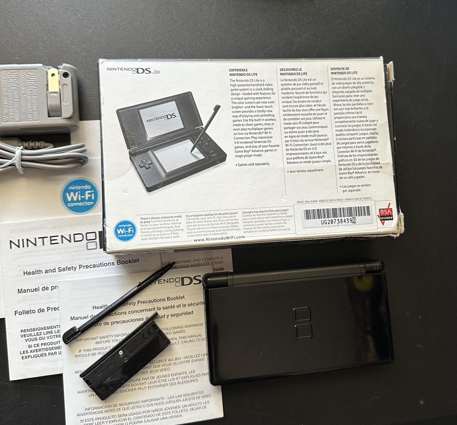 CIB In Box USA Onyx Gloss Black Nintendo DS Lite Handheld Console System Charger
