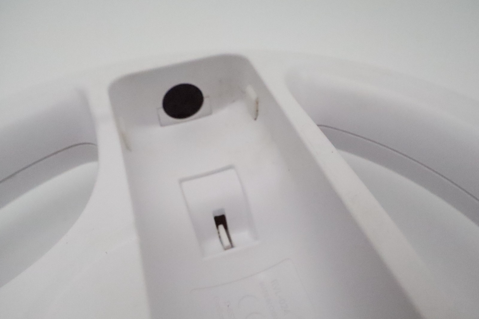 Nintendo Wii Racing Wheel White Steering Controller Accessory RVL-024 OEM