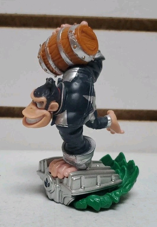Skylanders SuperChargers: Donkey Kong DK & Barrel Blaster (Dark Edition) Tested