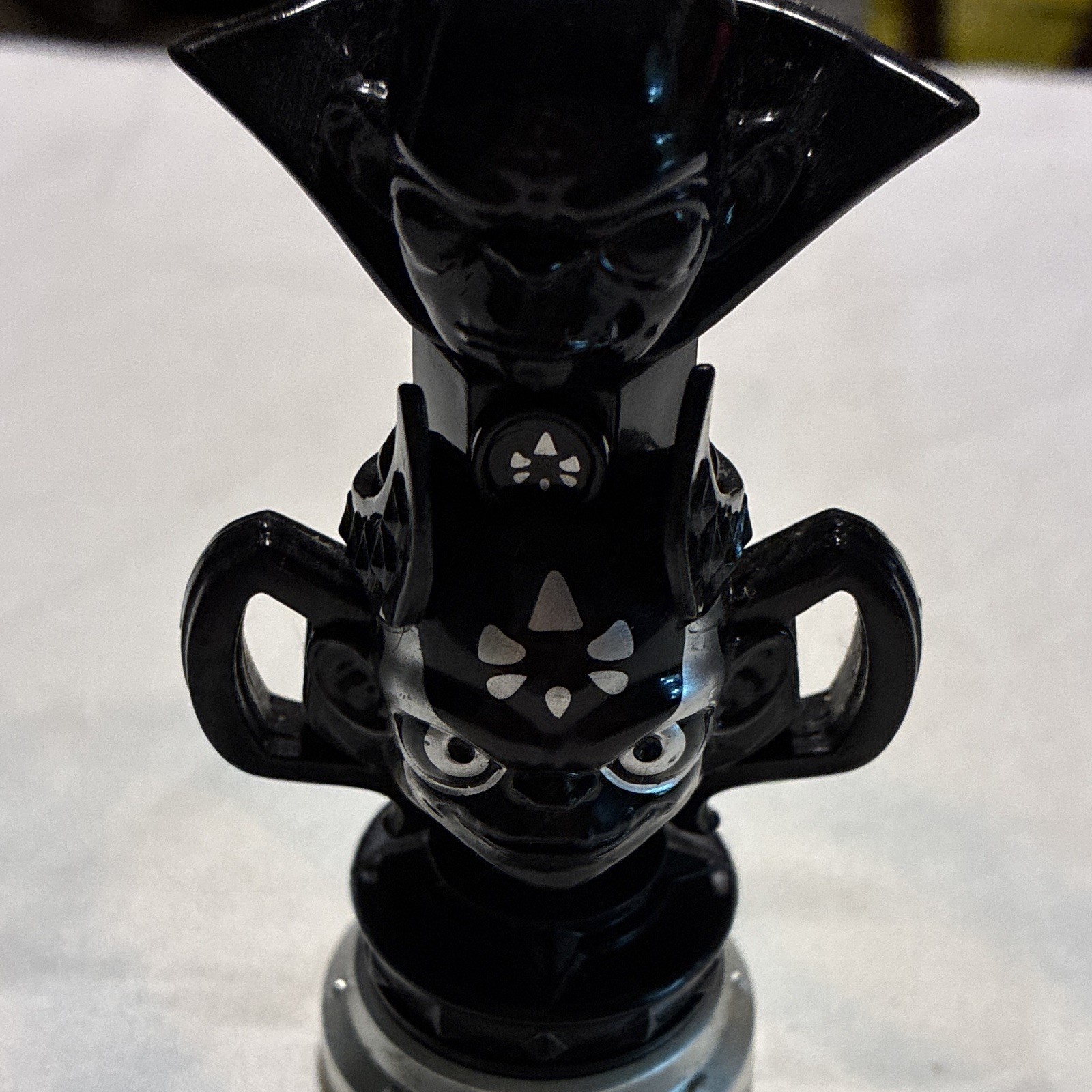 Activision Skylanders Imaginators Dark Kaos Crystal and Trophy