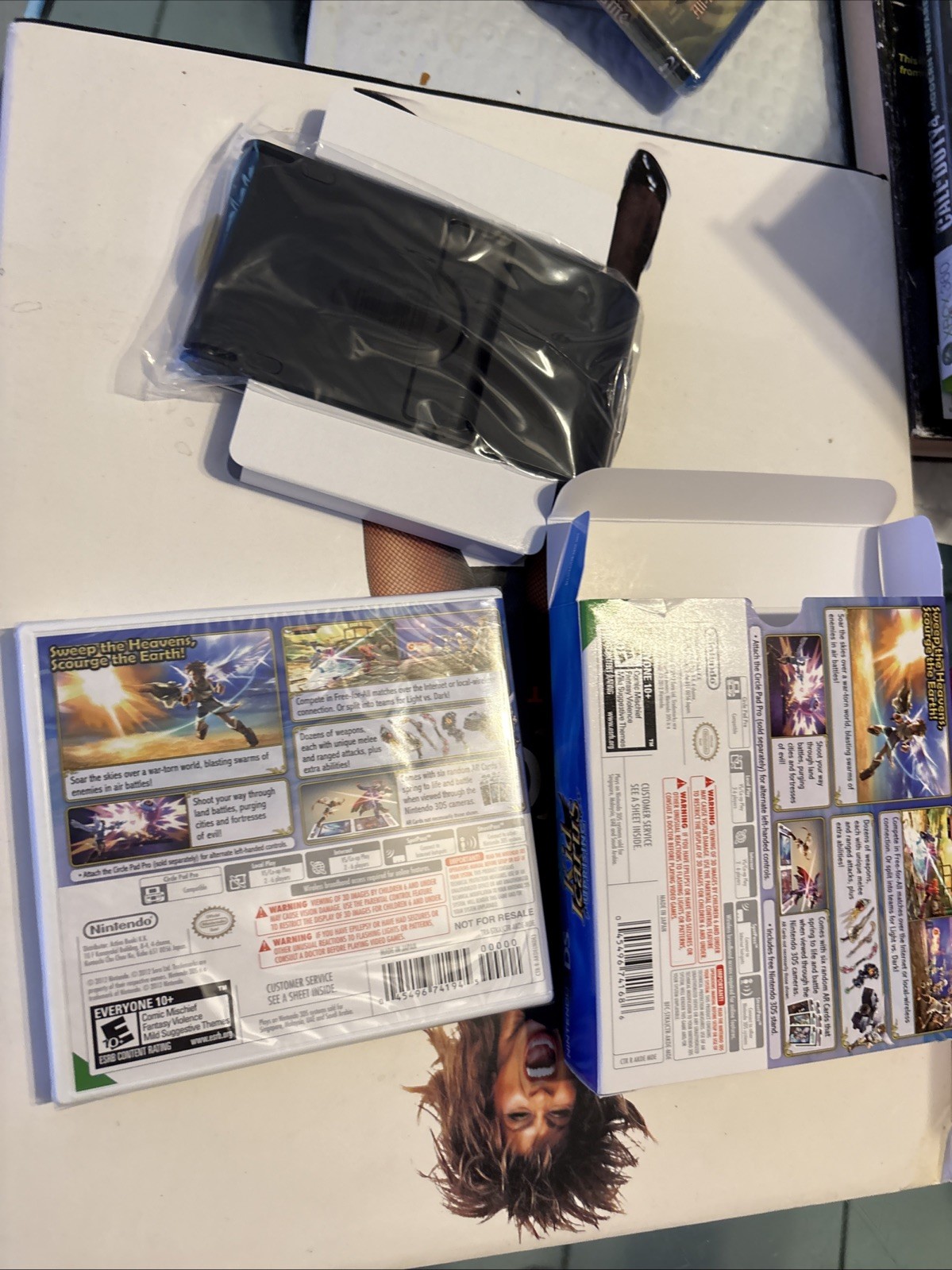 Kid Icarus Uprising (Uae) (Nintendo 3DS) Brand New