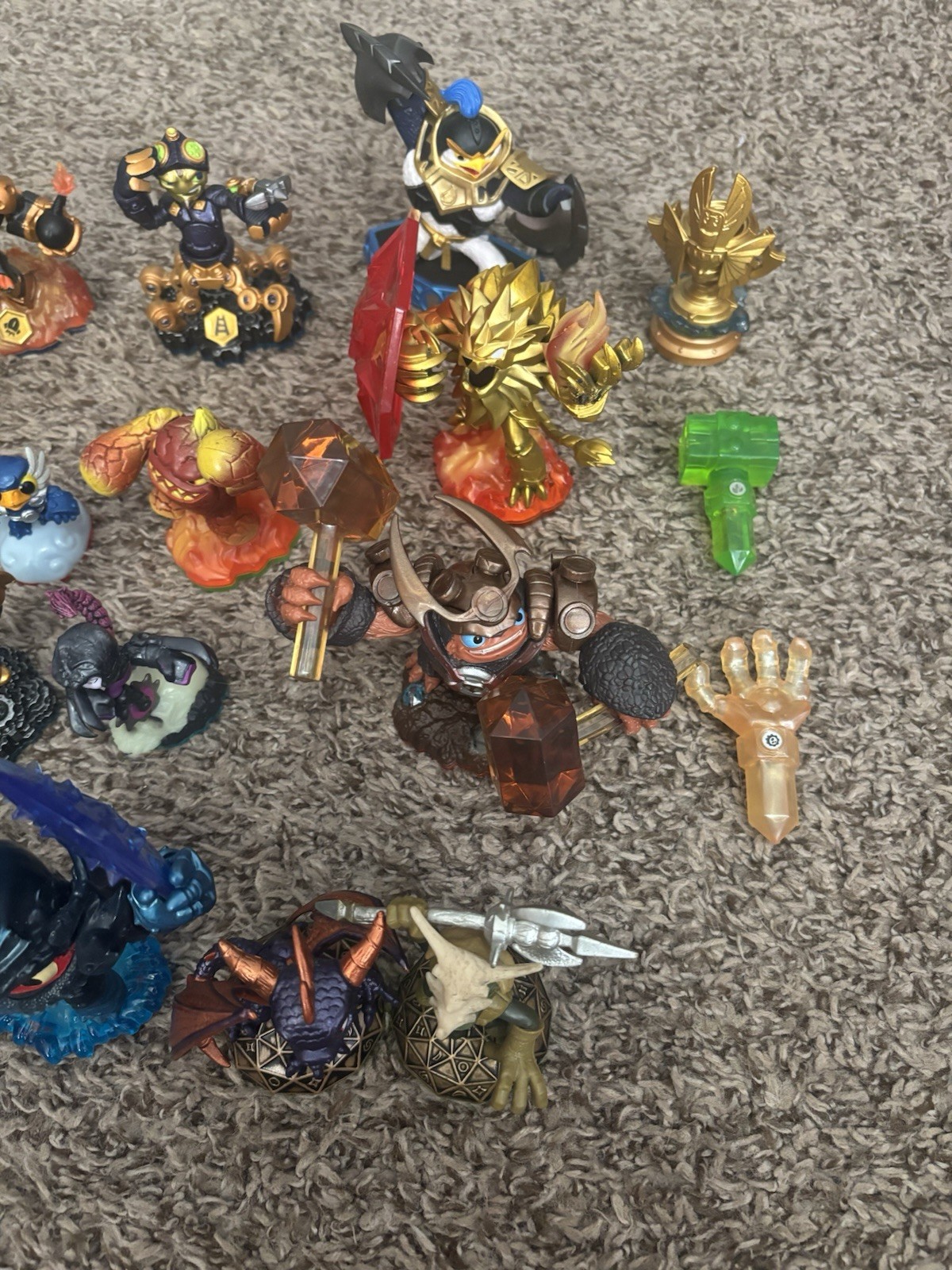 Skylanders Mixed Lot of 45 Figures Spyro, Giants, Vehicles, Crystals.