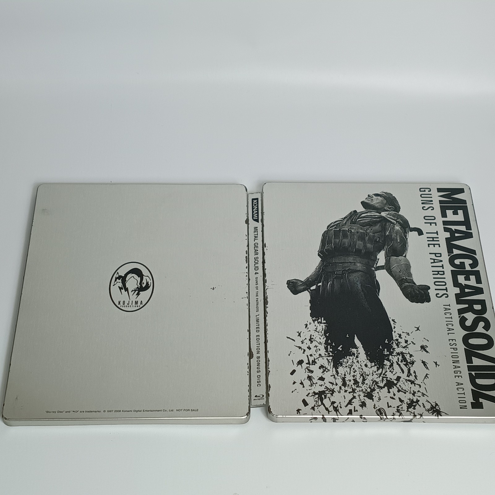 Metal Gear Solid 4 Premium Pack PS3 Limited Edition Steelbook CIB US Stock