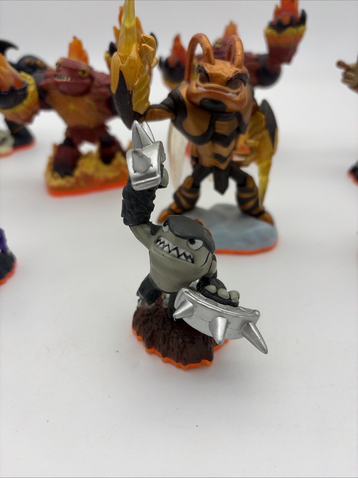 Skylanders Giants Series Lot of 10 Figures Bouncer Eye Brawl Swarm Cinder
