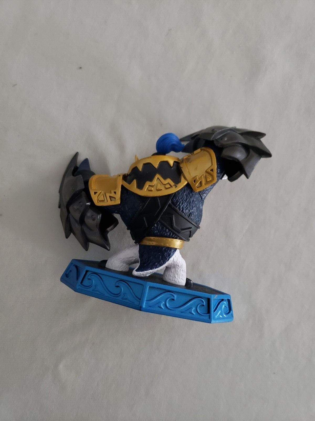 Skylanders: Imaginators King Pen Character Figure Water Element Penguin