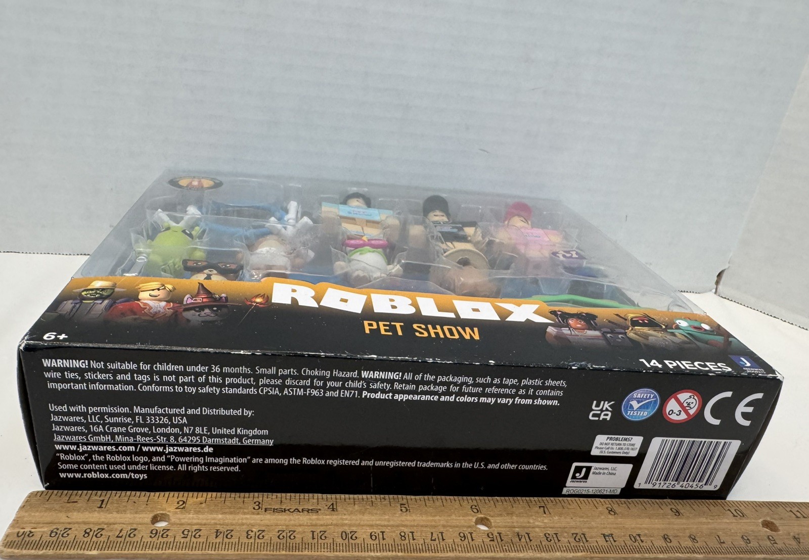 Roblox Toy Pet Show Set w/ Exclusive Virtual Item 14 Piece Set New Sealed