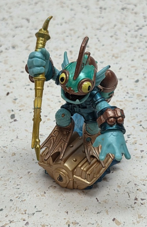 Skylanders Superchargers Deep Dive Gill Grunt Character Figure Video Game Toy