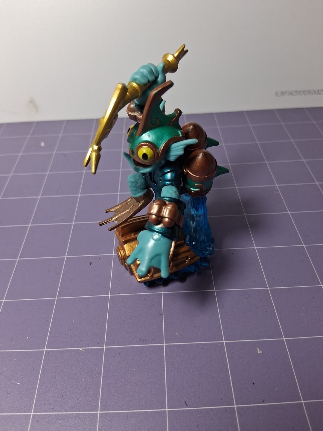Activision Skylanders Deep Dive Gill Grunt Figure